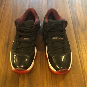 Jordan 11 lows
